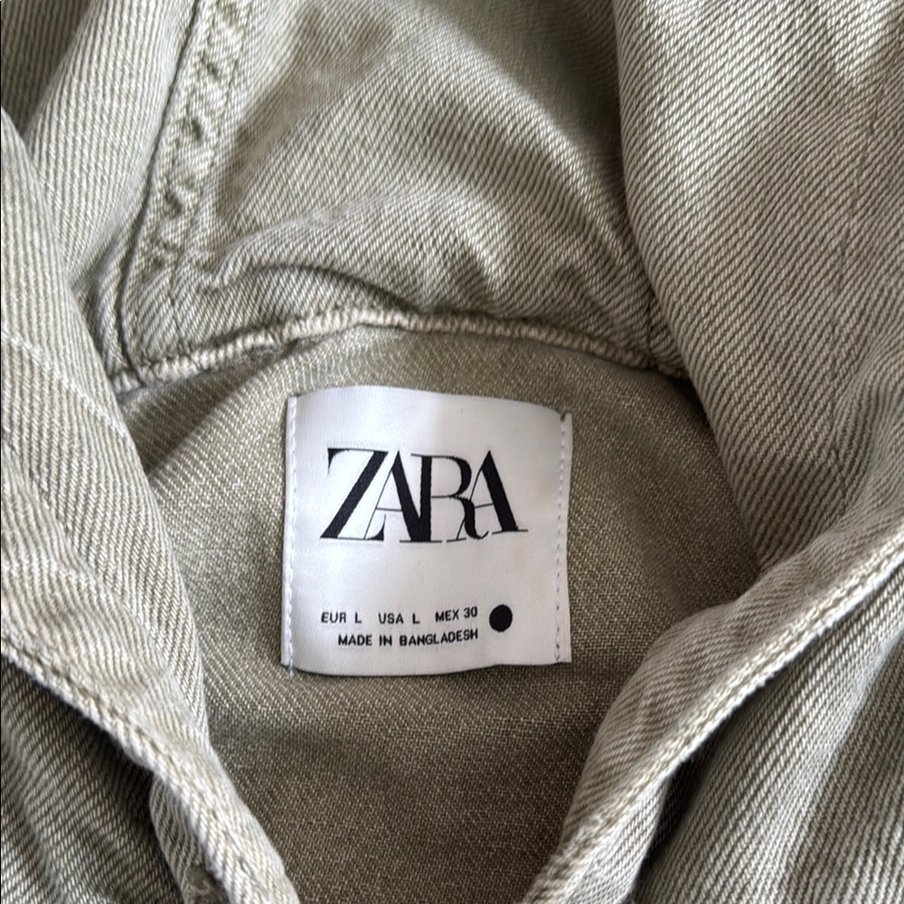 Zara Women's Olive Green Hooded Jacket - Picture 7 of 7